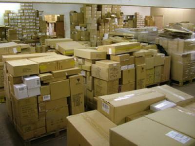 110 LOTS SURPLUS MANUFACTURES EN STOCK,VENTE EN GROS