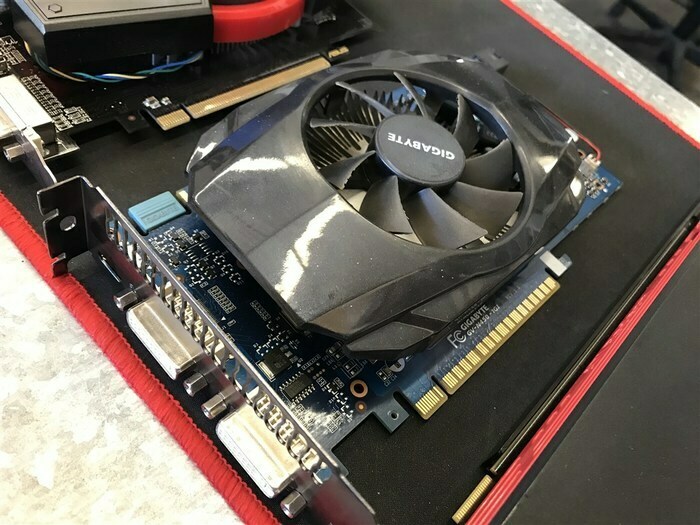 CARTE VIDEO NVIDIA ASUS ATI HDMI EVGA SAPPHIRE