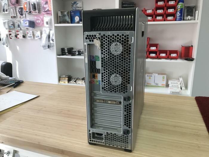 Z600 HP 2X PROCESSEUR XEON 8 CORE / 12 CORE 320GB 2TB 12GB RAM