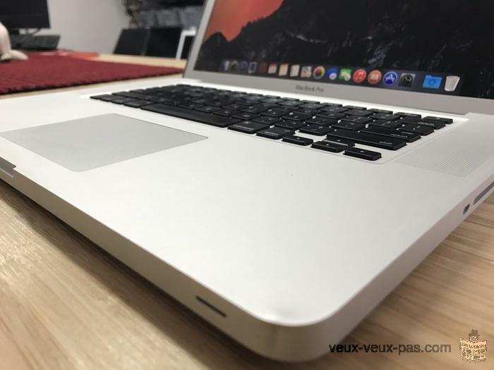 APPLE MACBOOK PRO 8.2 15.6 CORE I7 4 CORE RADEON HD 1GB 8GB