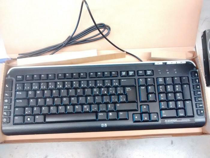 CLAVIER PS2 NEUF DE MARQUE HP