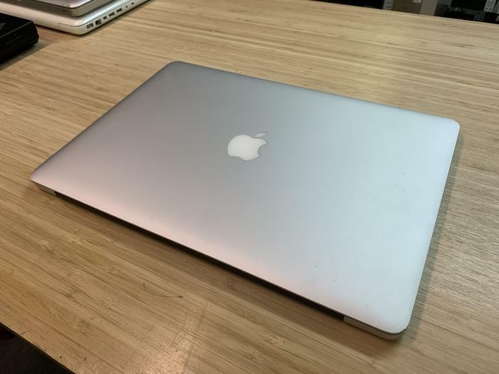 MACBOOK PRO 2012 RETINA INTEL-I7 2.3GHZ QUAD CORE 256GB SSD