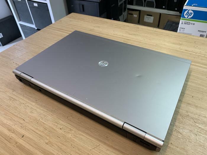 PORTABLE HP ELITEBOOK 8570P I5-3320M AMD HD 7570M 4GB 320GB