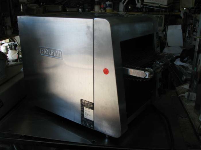 Toaster rotative (HOLMAN) 240 volts