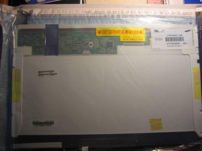 SPECIAL SUR ECRAN LCD POUR LAPTOP