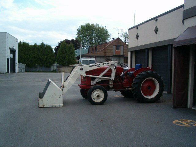 1960-TRACTEUR INTERNATIONAL