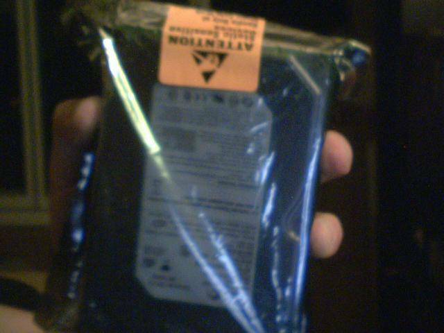 disque dur 1 Tera Gig (SATA) NEUF