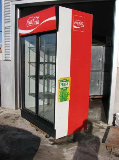 REFRIGÉRATEUR COCA-COLA 2 PORTE VITRÉ AVEC COMPRESSEUR INCORPORÉ