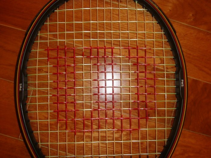 (JE VENDS)wilson prostaff 6.0 original 85 midsize (pete sampras)