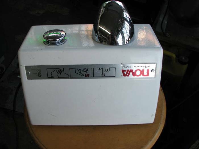 HAND DRYER NOVA AVMOR 110 VOLTS