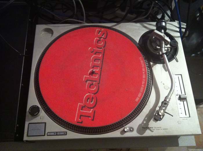 table technics mk2 a vendre grises 1200