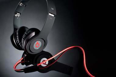 New Beats by Dr.Dre Solo HD Headphones with buil-in mic