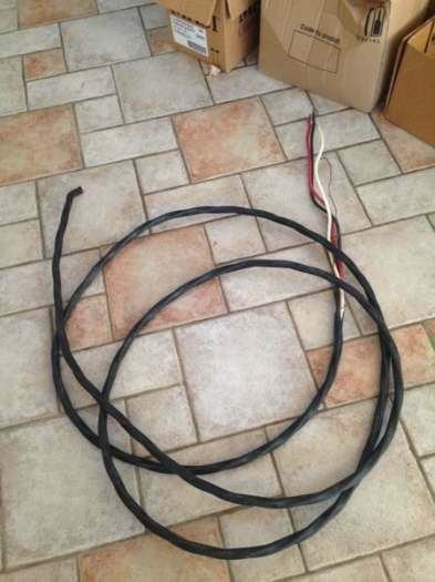 VEND CABLE POUR SPA AVEC LE TRANSFO FAITE UNE OFFRE