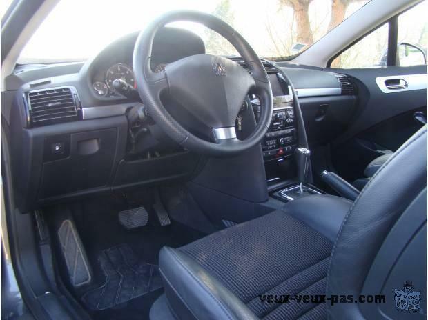 PEUGEOT 407 coupé V6 3.0 hdi 241ch fap gt Automatique