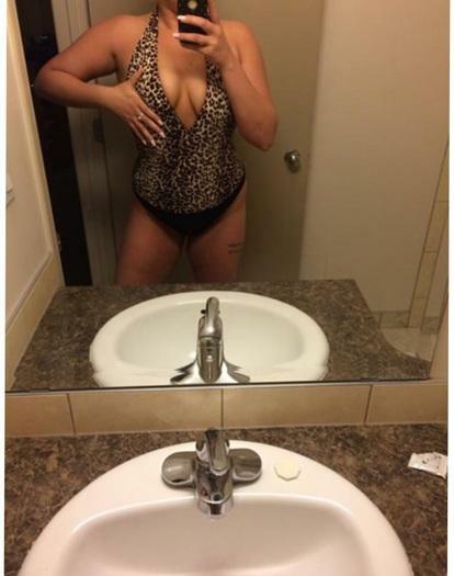 Incall/outcall la plus chaude en ville contacte moi, meilleurs services, ouverte d'esprit