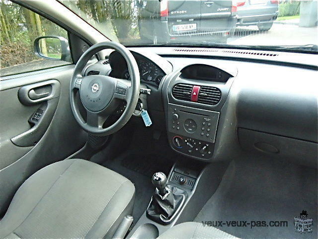 Opel Corsa iii (2) 1.3 4cv cdti édition