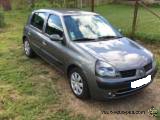 RENAULT Clio 2 C.T OK clim