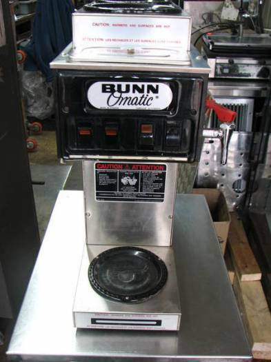 COFFEE MAKER BUNN-OMATIC 110 AND 240 VOLTS