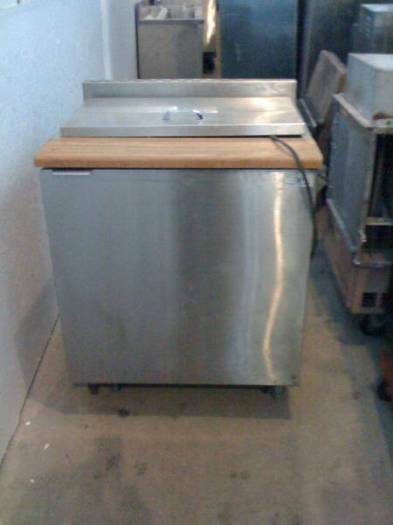 Refrigerated salad table stainless steel