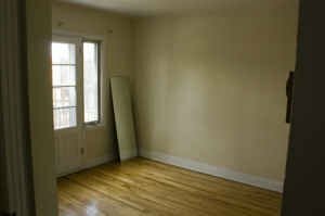 Sunny and spacious 1 br/ 3 1/2 for July 1st