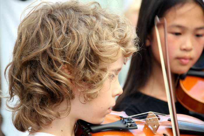 Cours de violon en groupe pour enfants. Places disponibles!